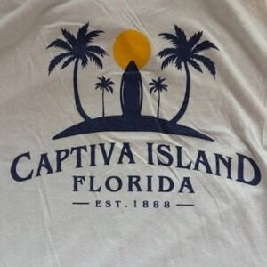 Captiva Island Florida Lighthouse Graphic T-Shirt – Souvenir Tee